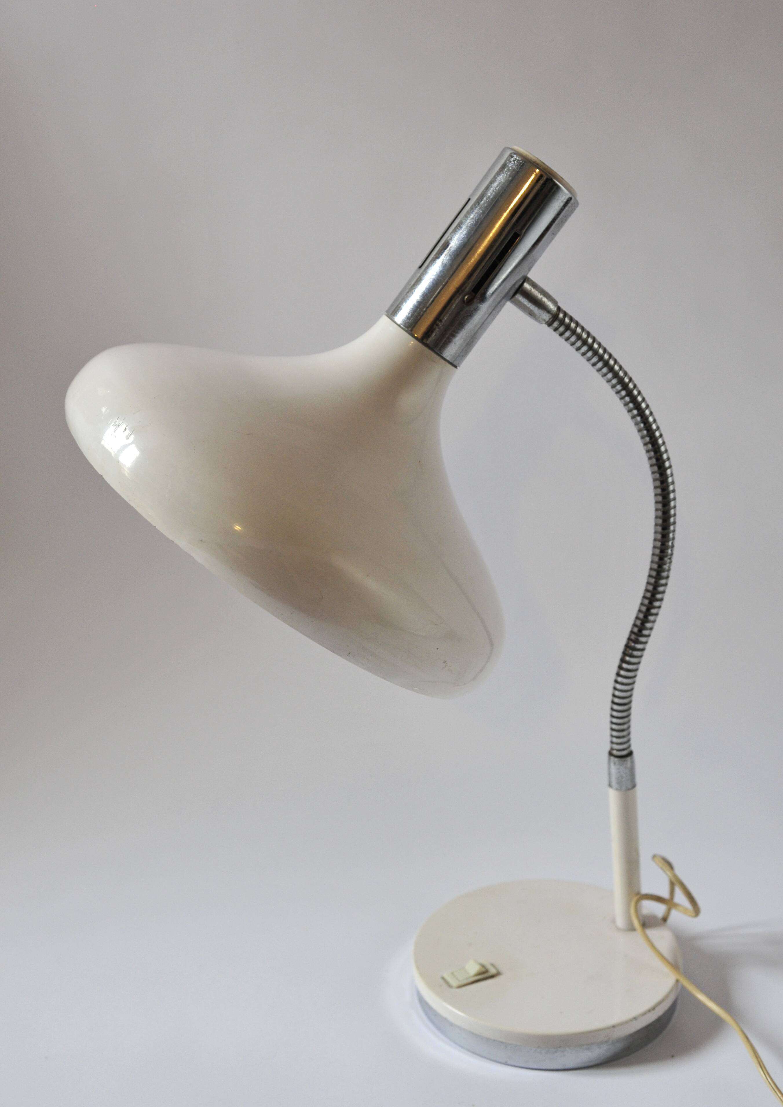 White lamp and chrome 60-70s