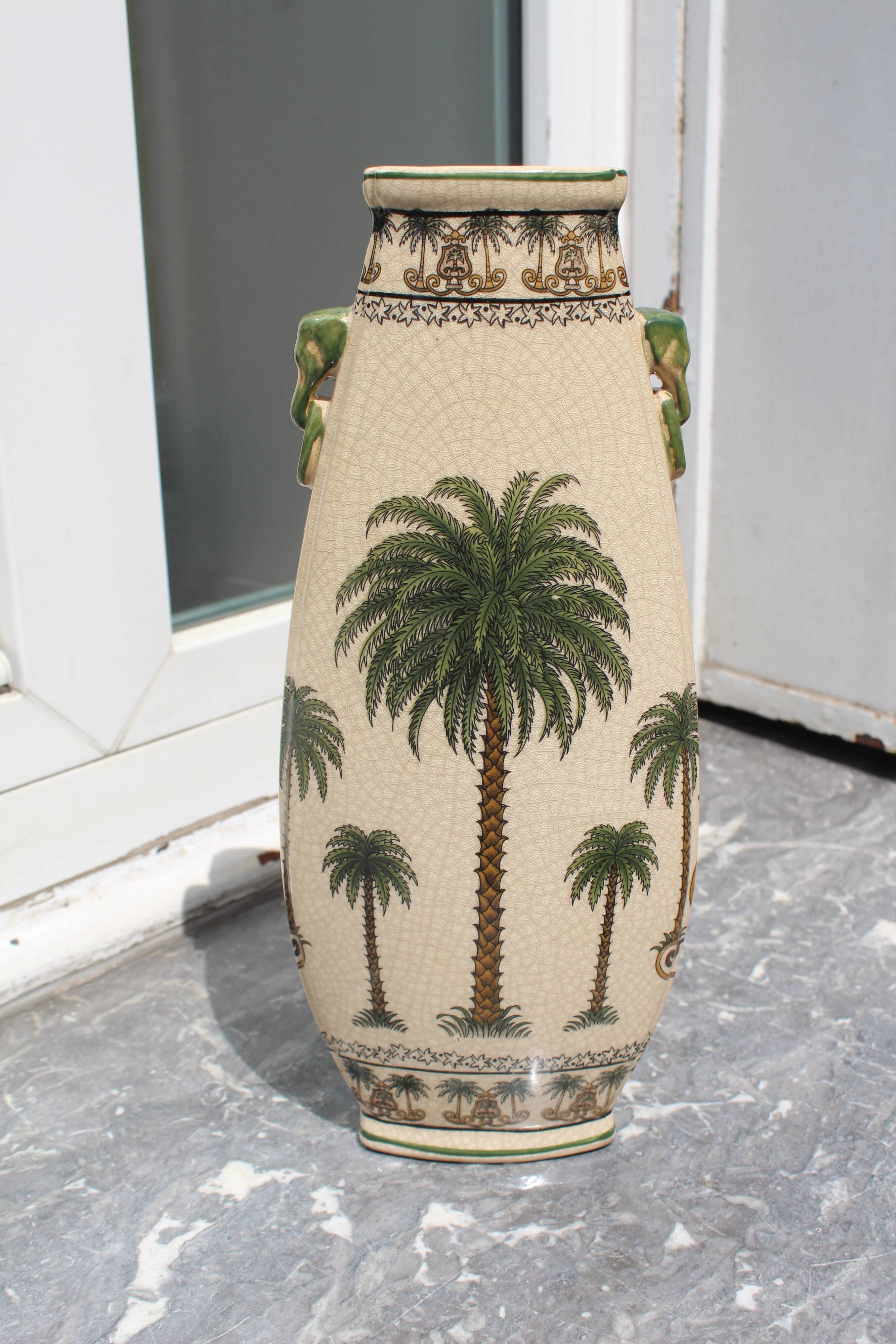Earthenware vase