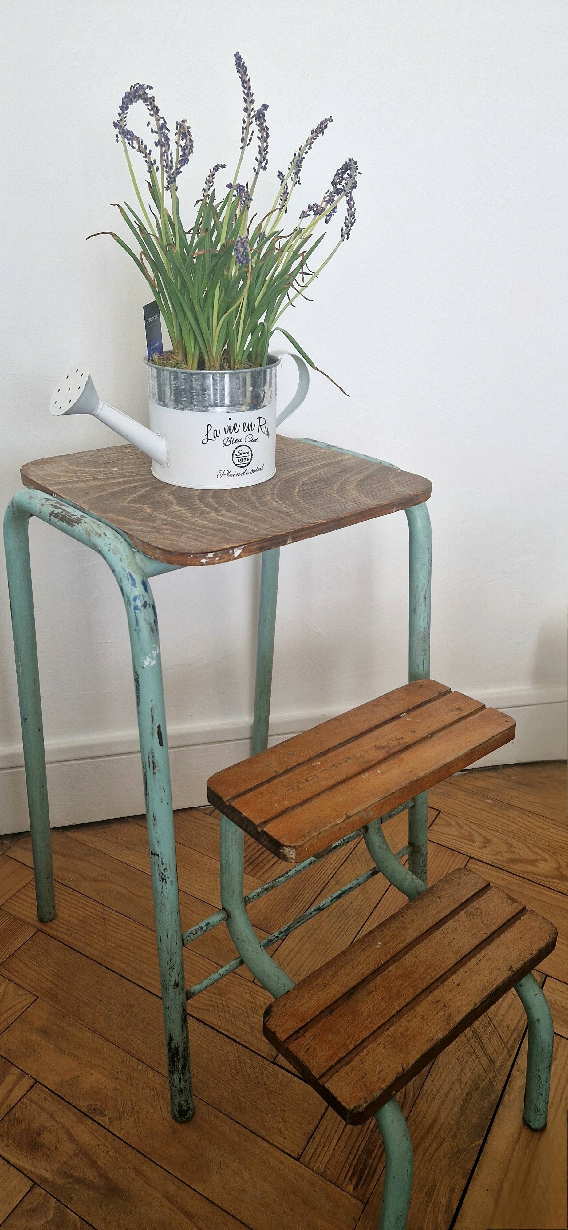 Tabouret escabeau vintage en bois et acier