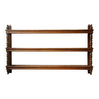 Raw solid wood shelf with 3 grooved levels