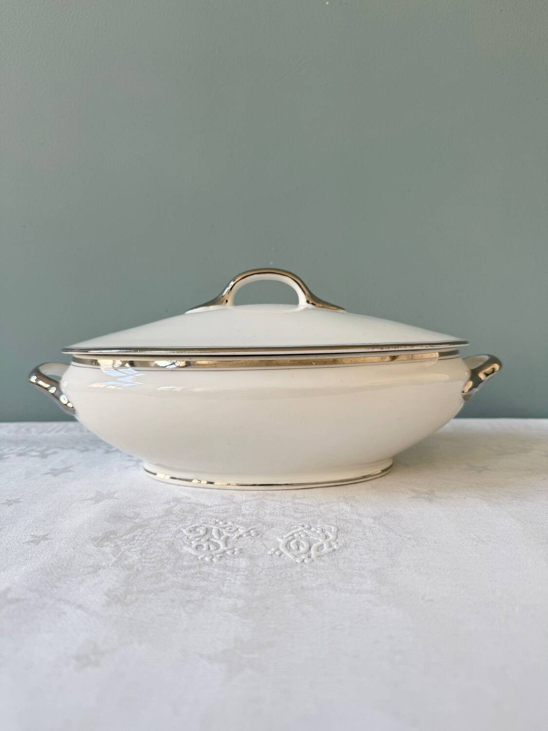 5 pieces of a 19th century Jules Vieillard porcelain service