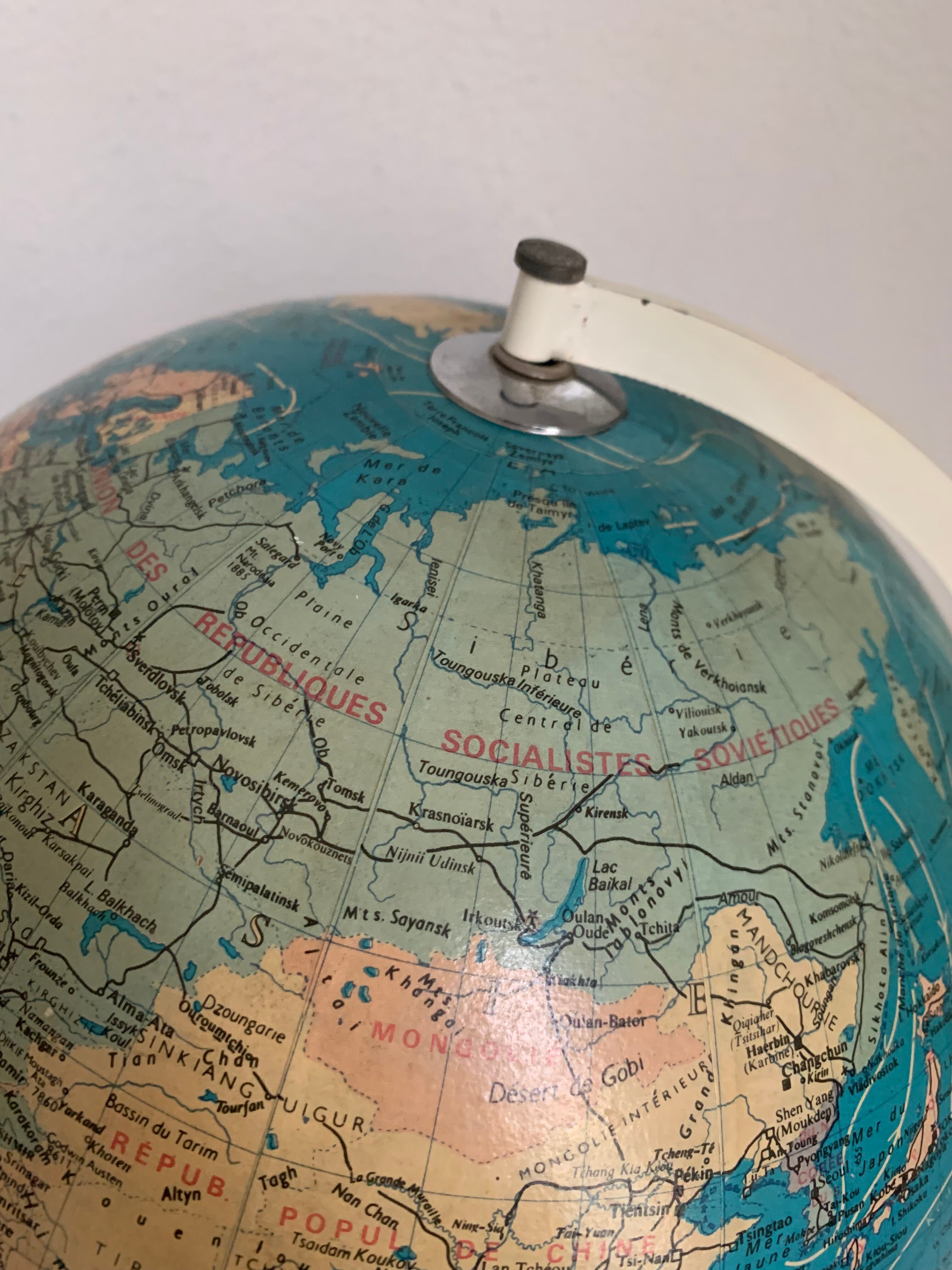 Vintage globe 1979 terrestrial Taride twisted metal 35 cm