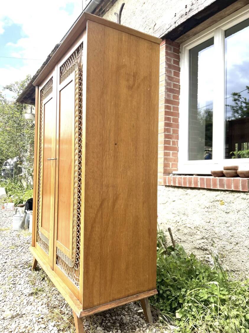 Armoire parisienne bois et rotin