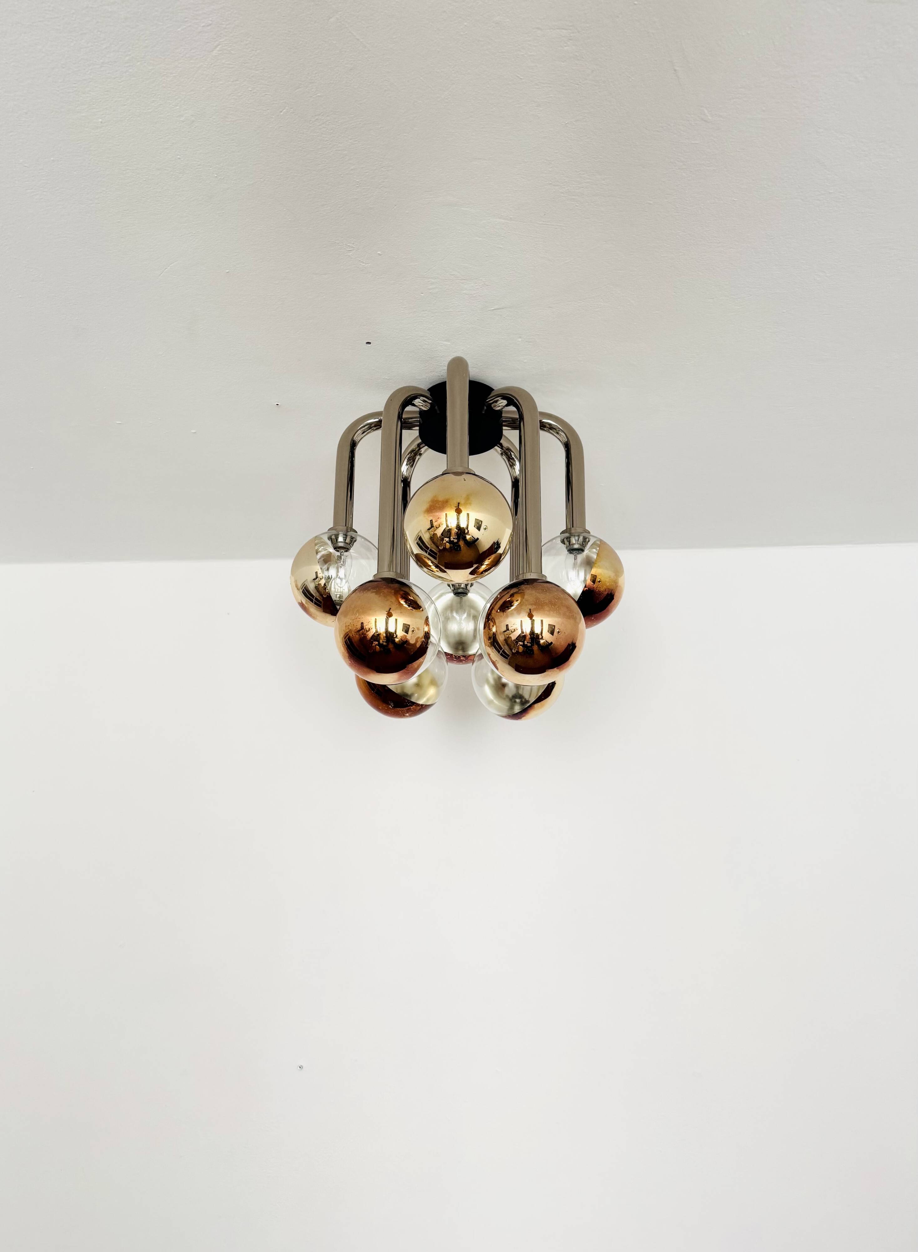 Plafonnier sapce age par Temde
