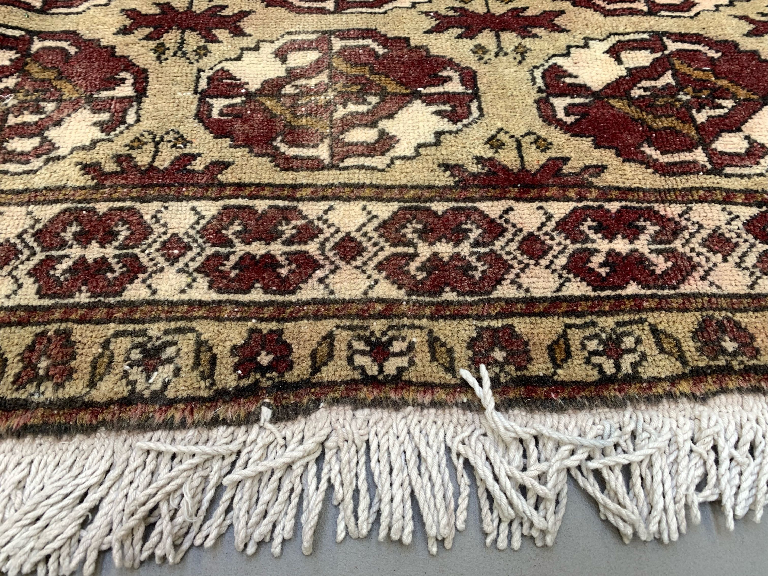 Vintage turkish rug 225x131 cm