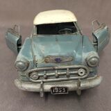 Model reproduction car chevrolet 1950 tin metal