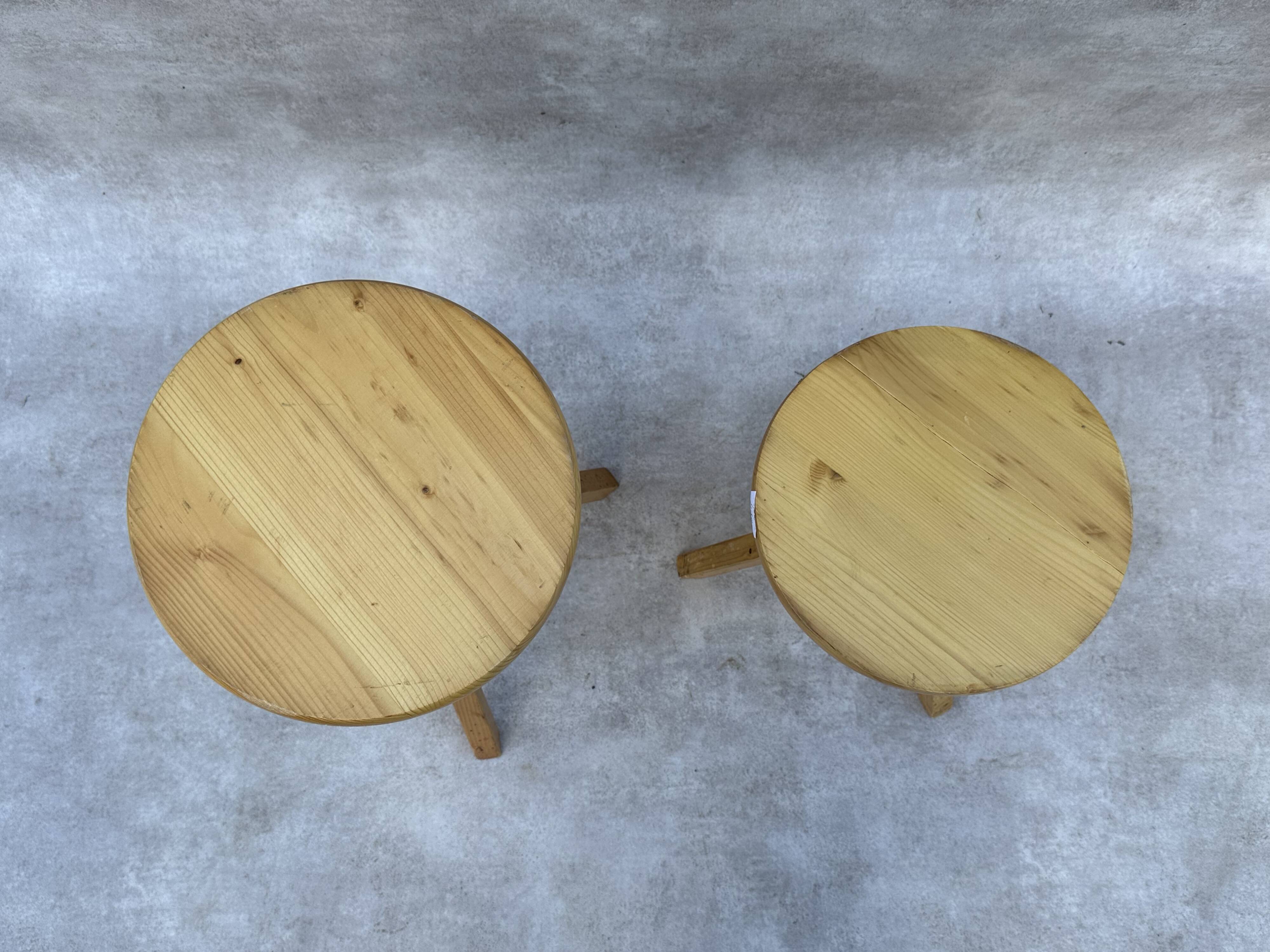 2 wooden screw stools