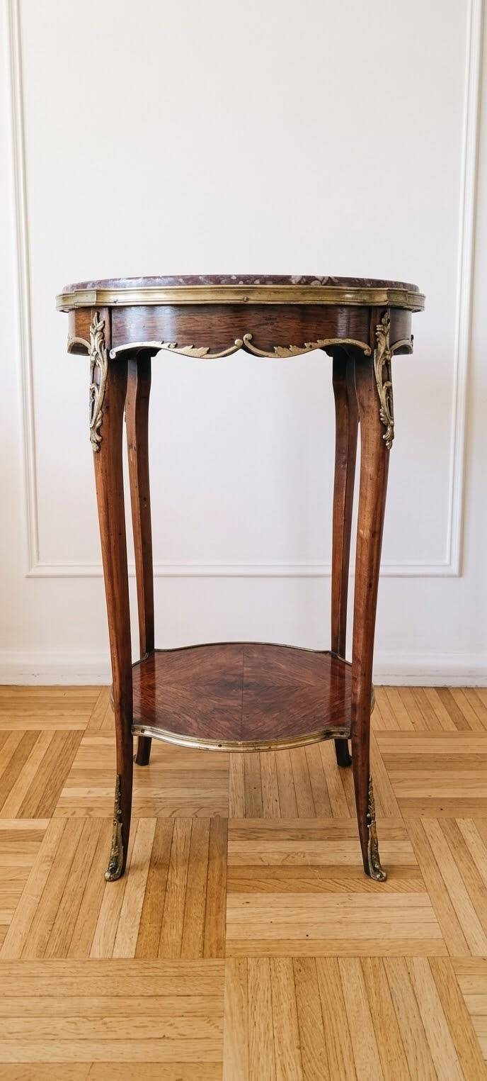 Guéridon Restauré De Style Louis XV Marbre Bronzes Ciselés & Marqueterie
