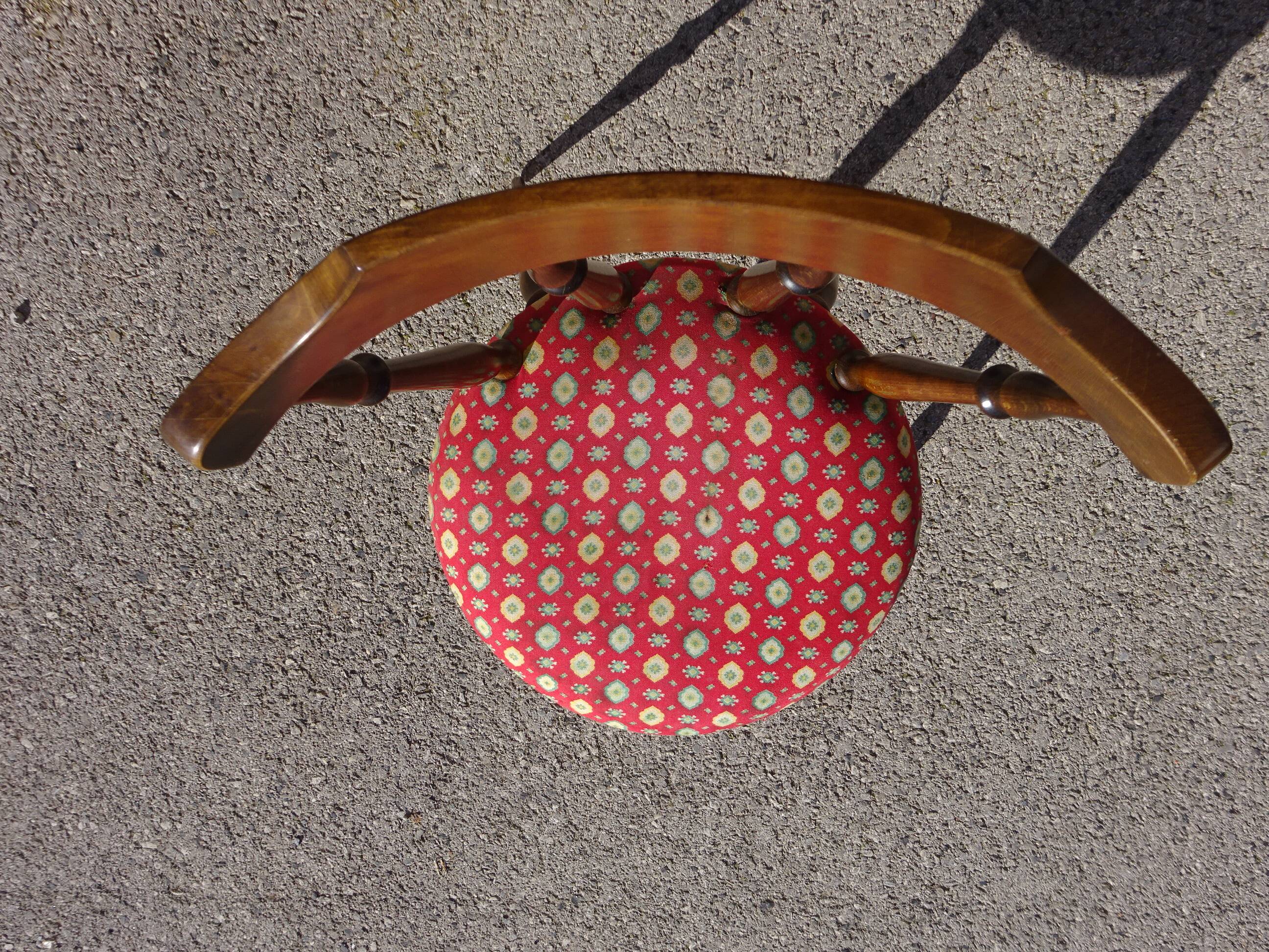 Vintage chairs, wooden, with splayed legs, both.