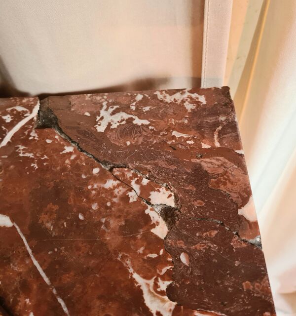 Meuble bas avec miroir biseauté en ronce de noyer