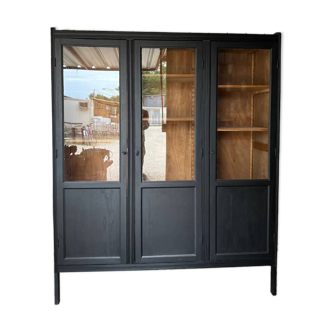 Ancienne vitrine d’école