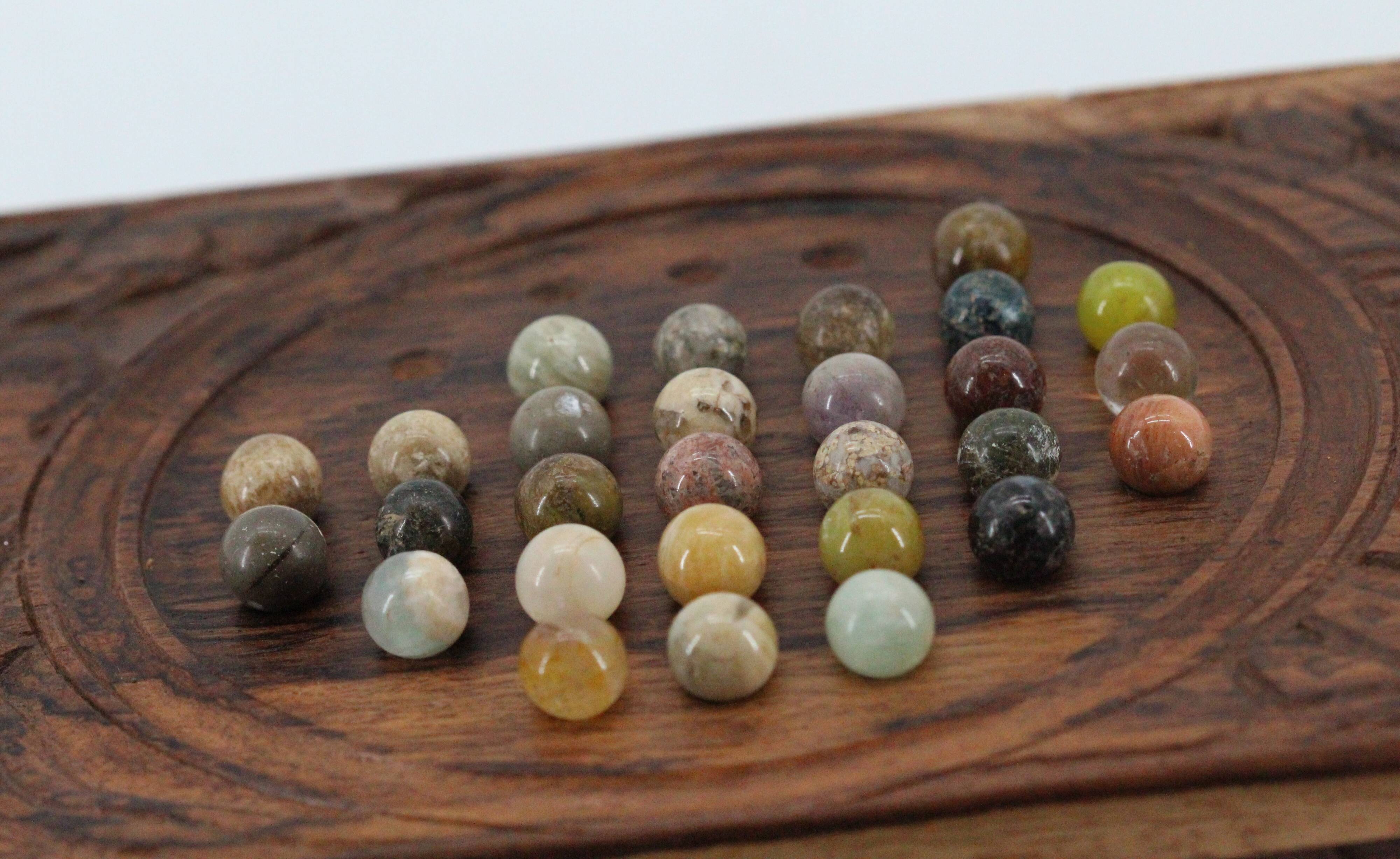 Box wood solitaire game