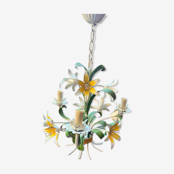 Chandelier flowers and foliage