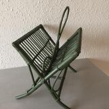 Porte revues vintage en rotin vert camouflage
