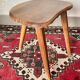 Tabouret tripode vintage en bois  1950