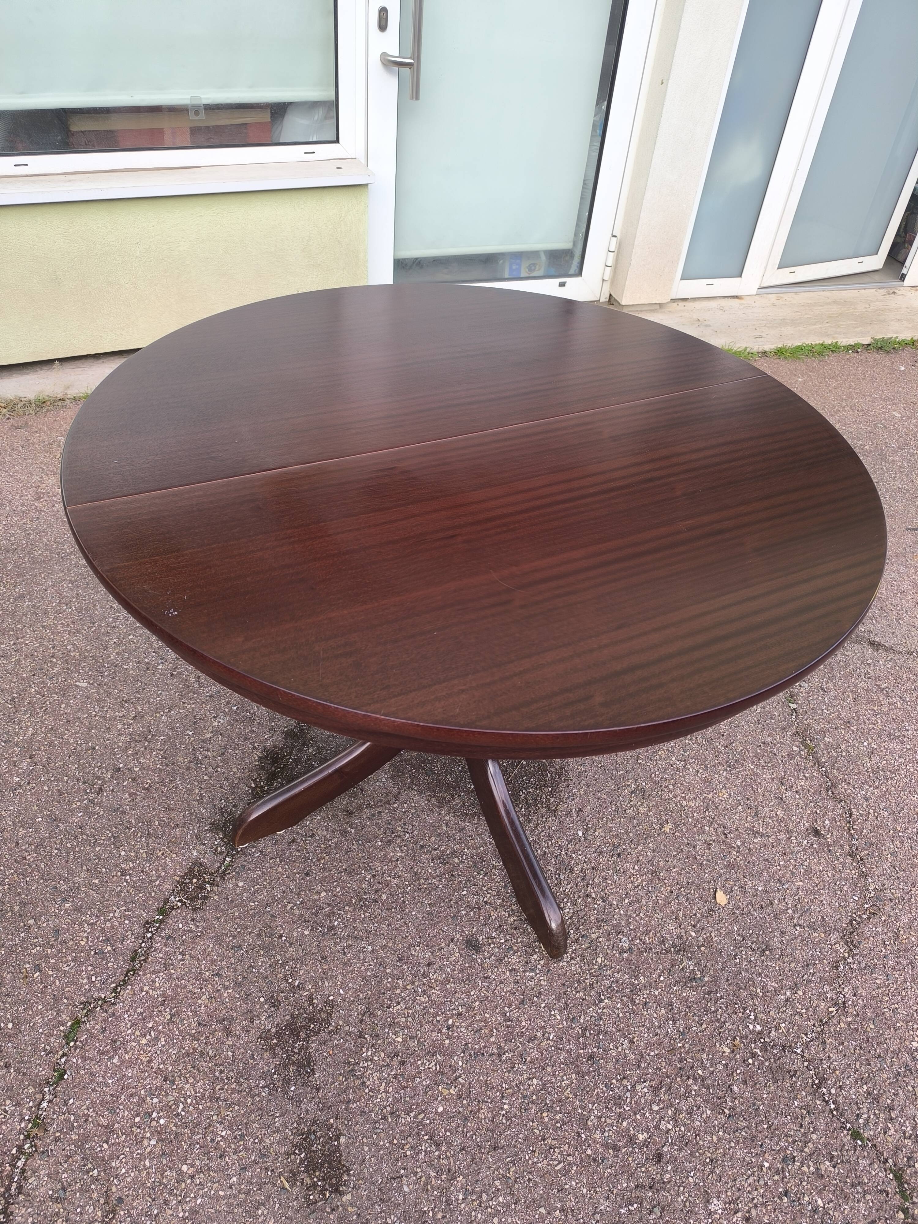 Table ronde extensible 4 à 6 personnes bois