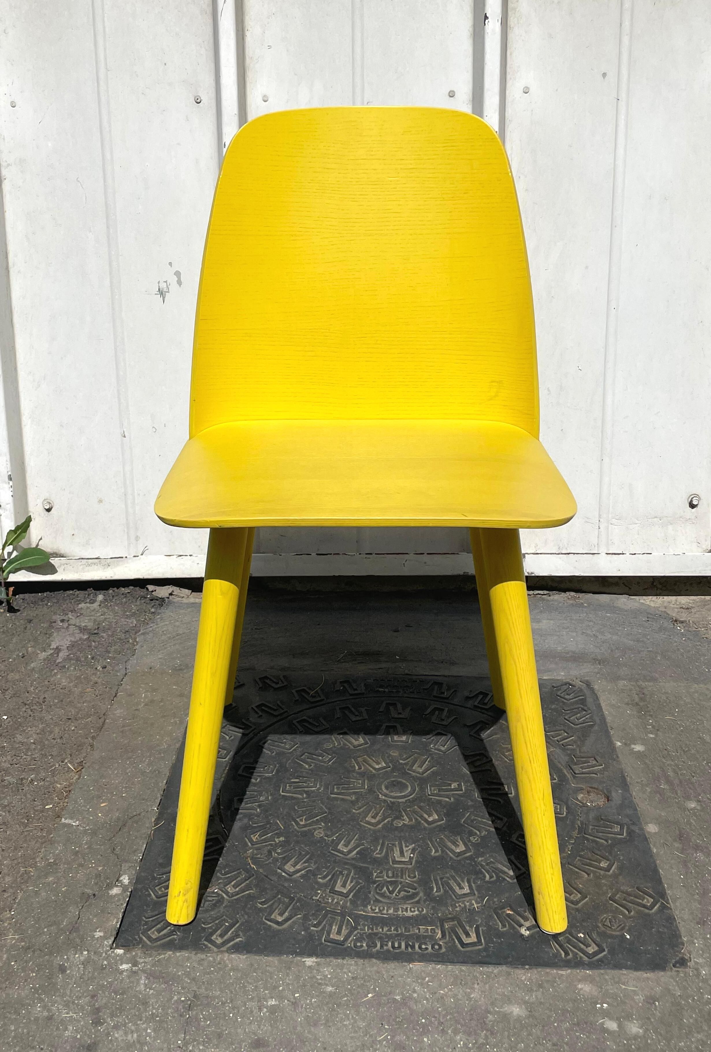 Suite de 8 chaises Nerd Chair, Muuto