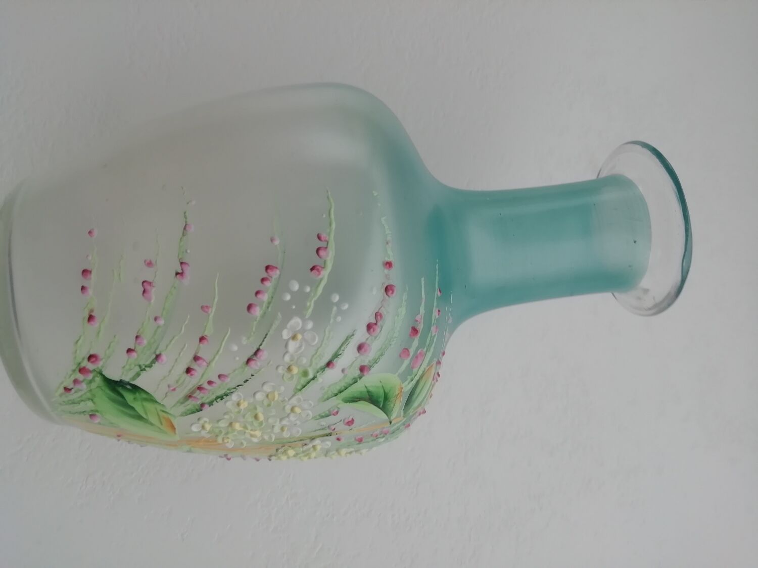 Enameled decorative carafe