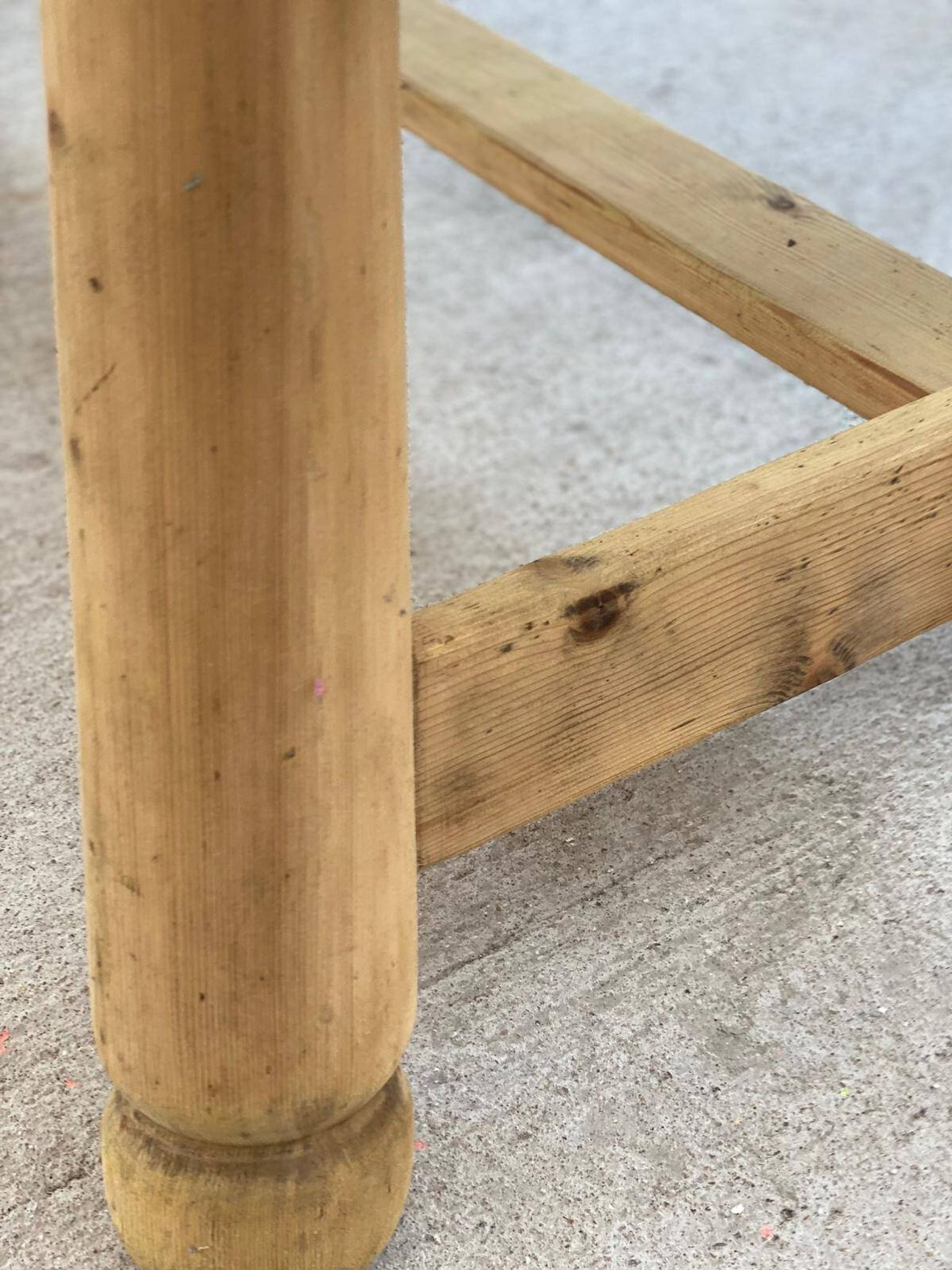 Table de ferme Georges Robert en bois massif brut, 1960, restaurée