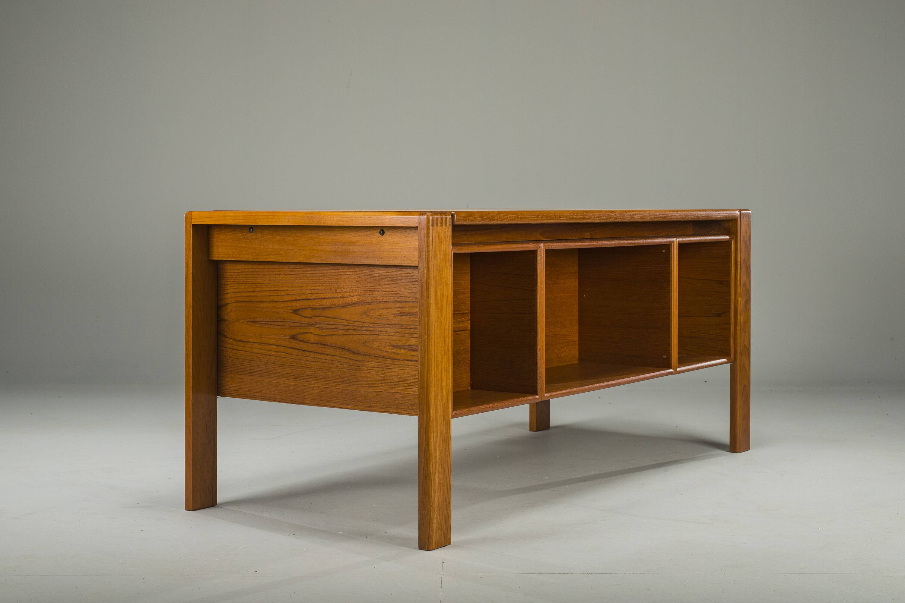 Mid-Century Teak Freestanding Desk from Gv Møbler, 1960s