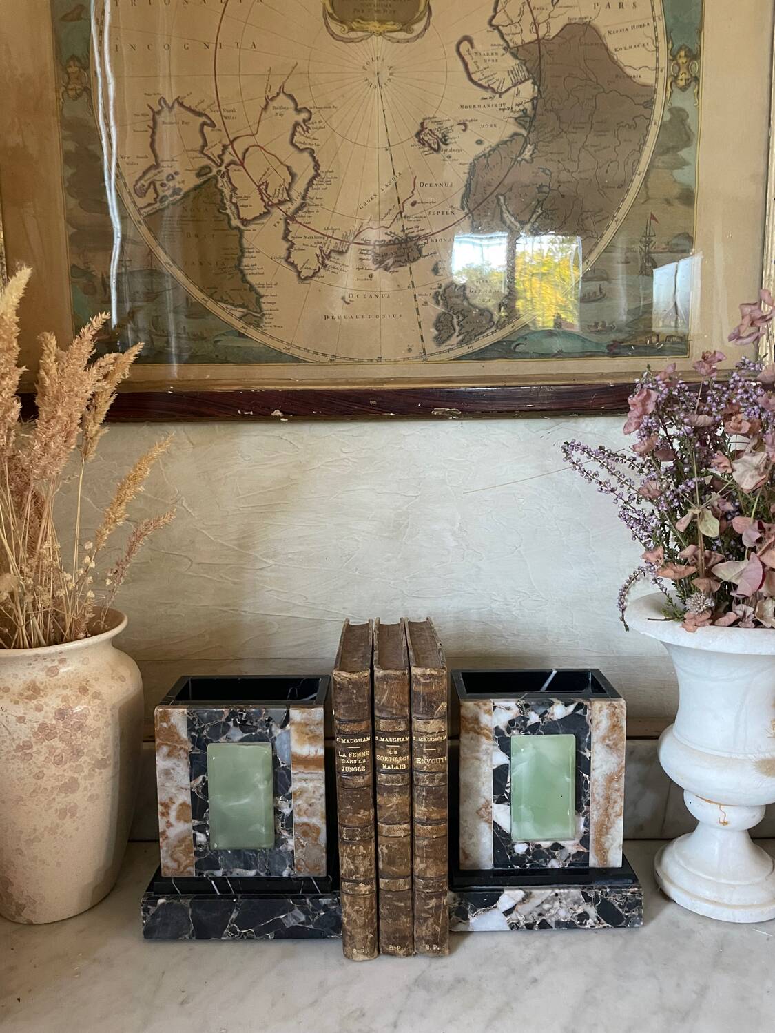 Pair of Art Deco marble and onyx bookends