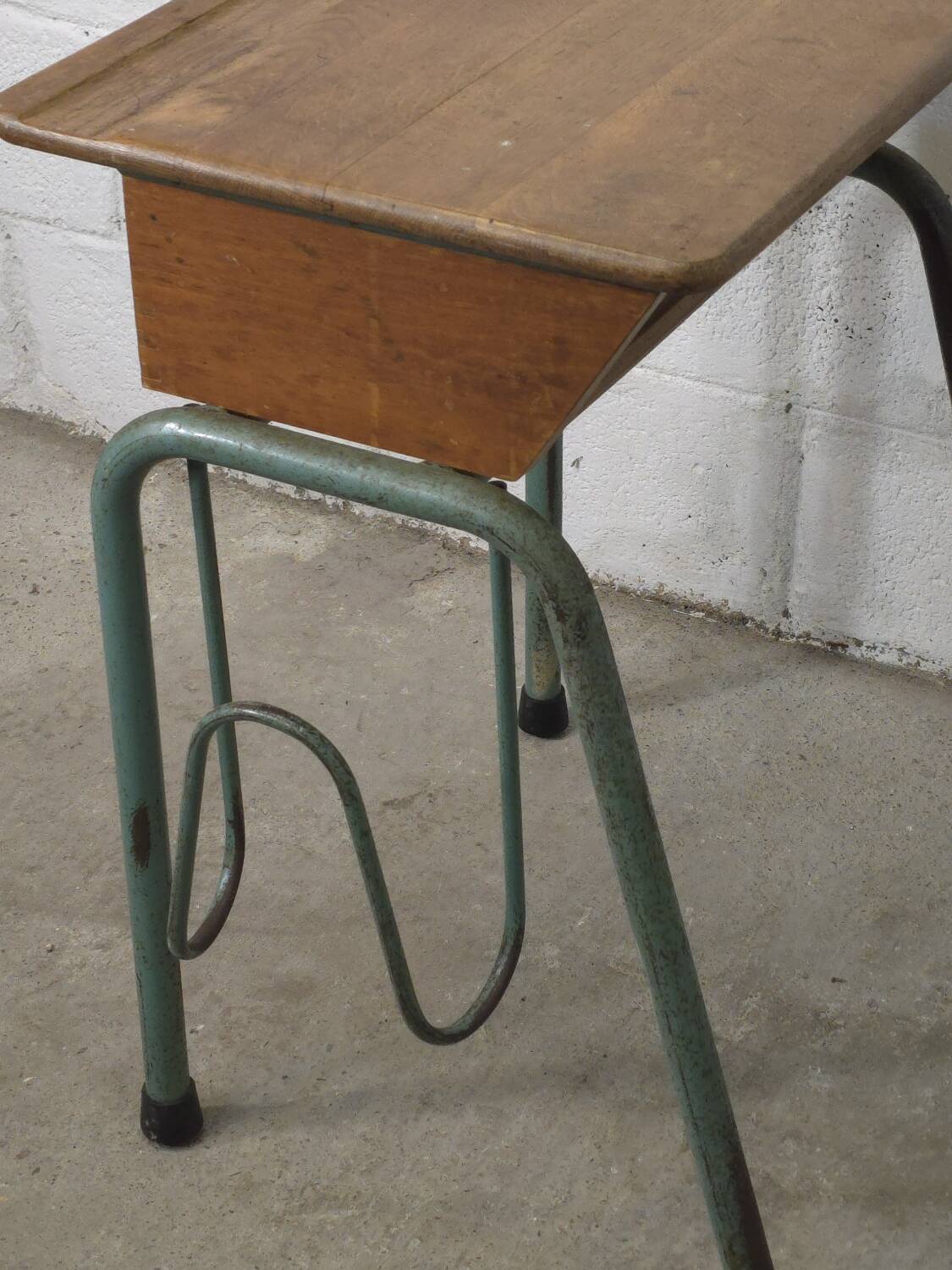 Delagrave school desk Paris