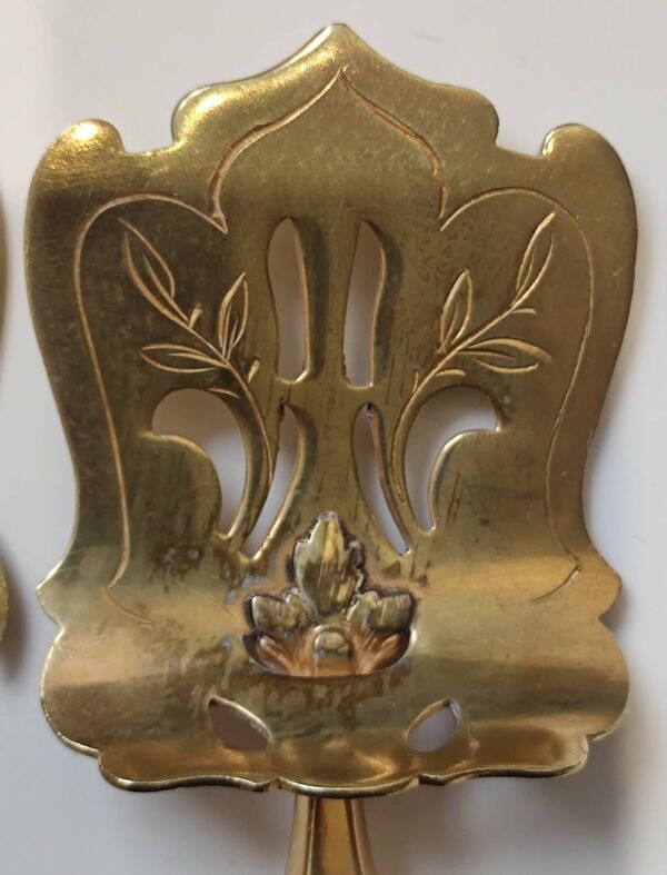 Ancien service  à dessert mignardises 4 pièces argent gaufré poinçon minerve