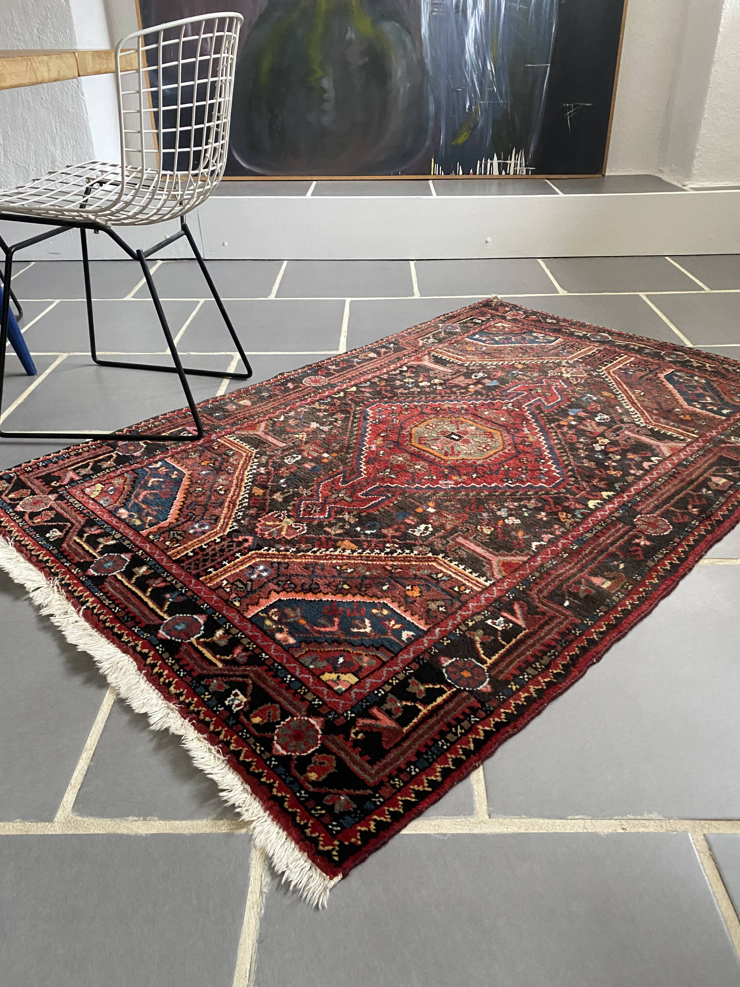 Oriental carpet old handmade wool, 157x105 cm
