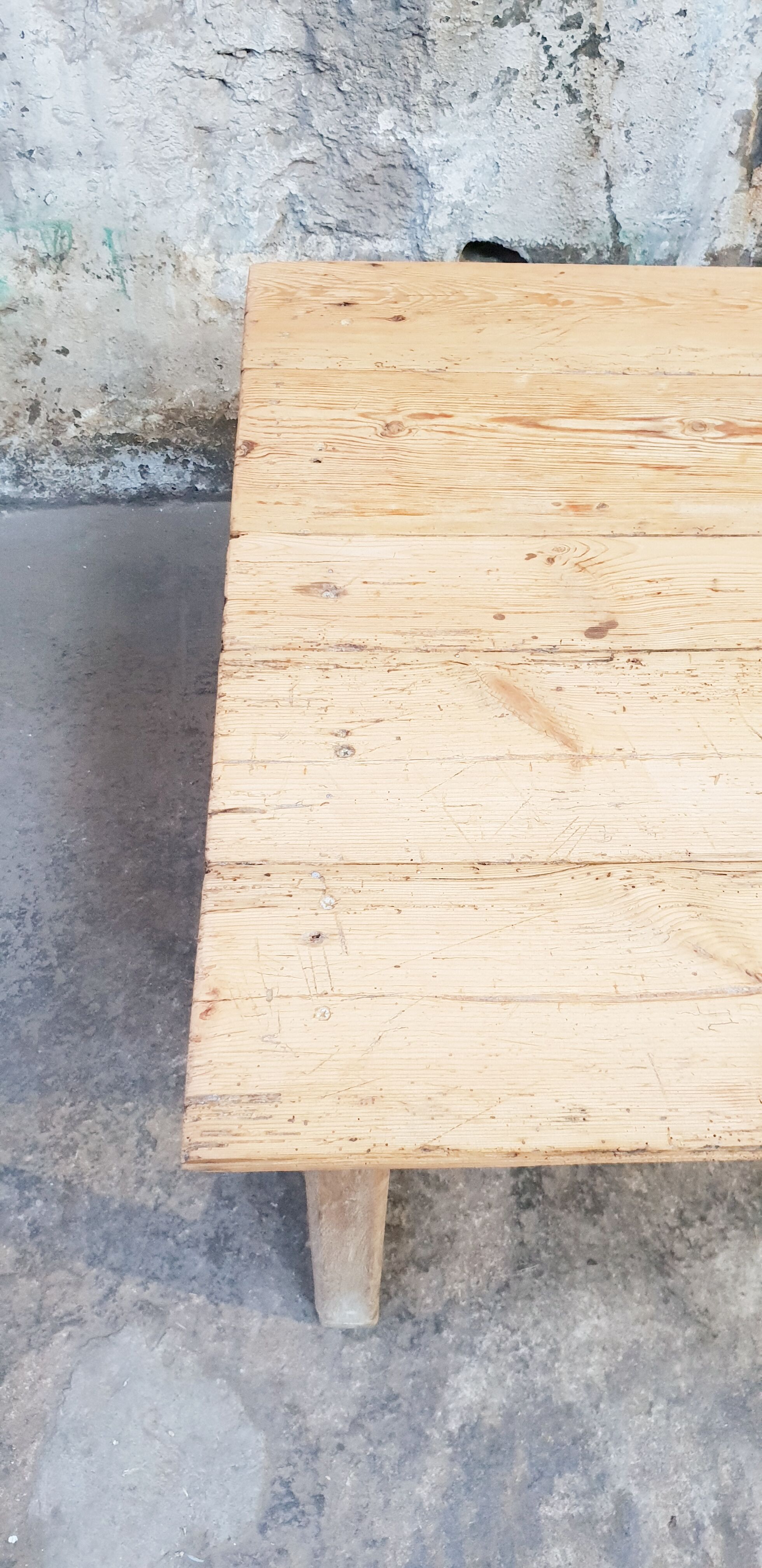 Table de ferme vintage
