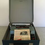 Olivetti Lettera 32 typewriter