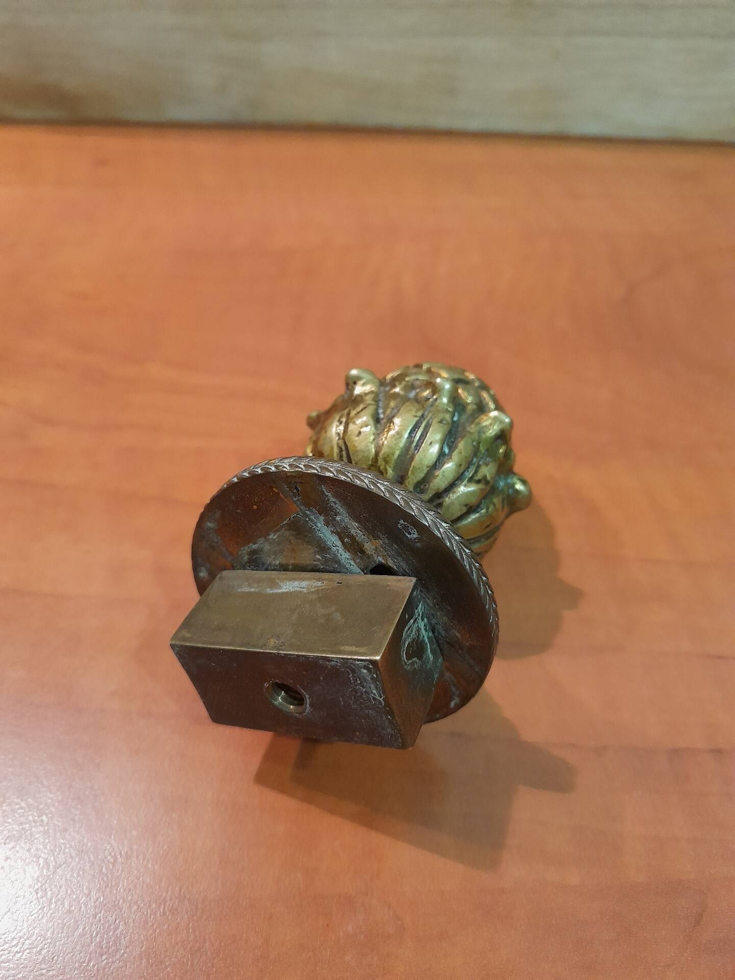Door or antique furniture knob "Pine cone" in solid brass