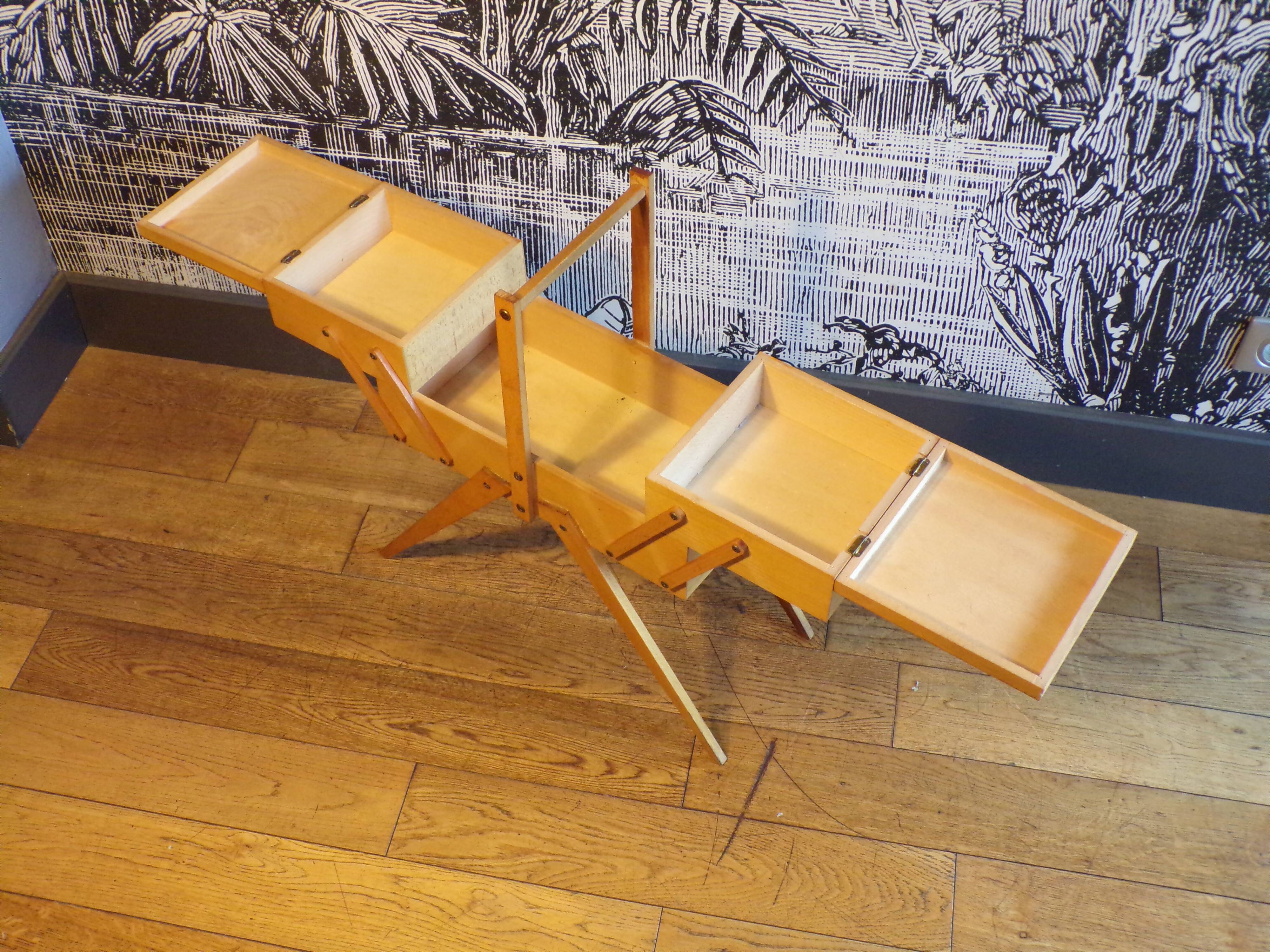 Vintage worker compass feet