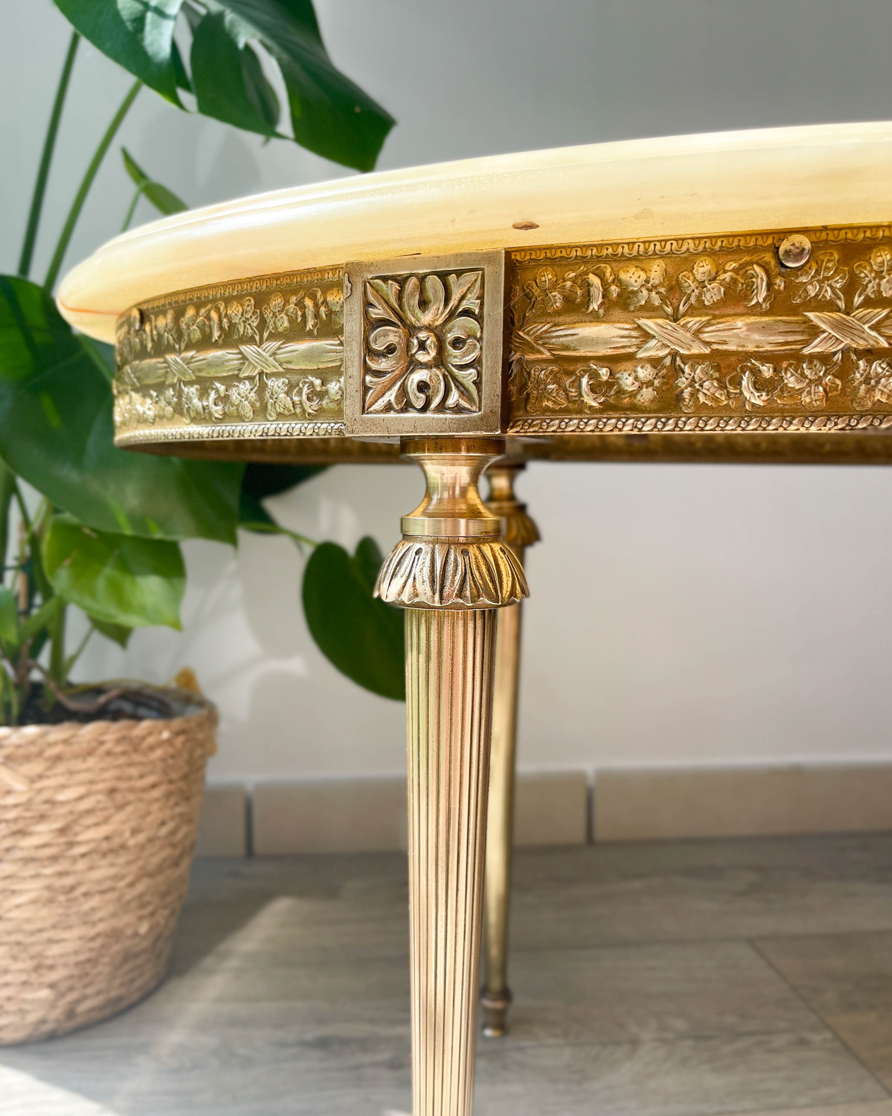 Marble and bronze coffee table Neoclassical style