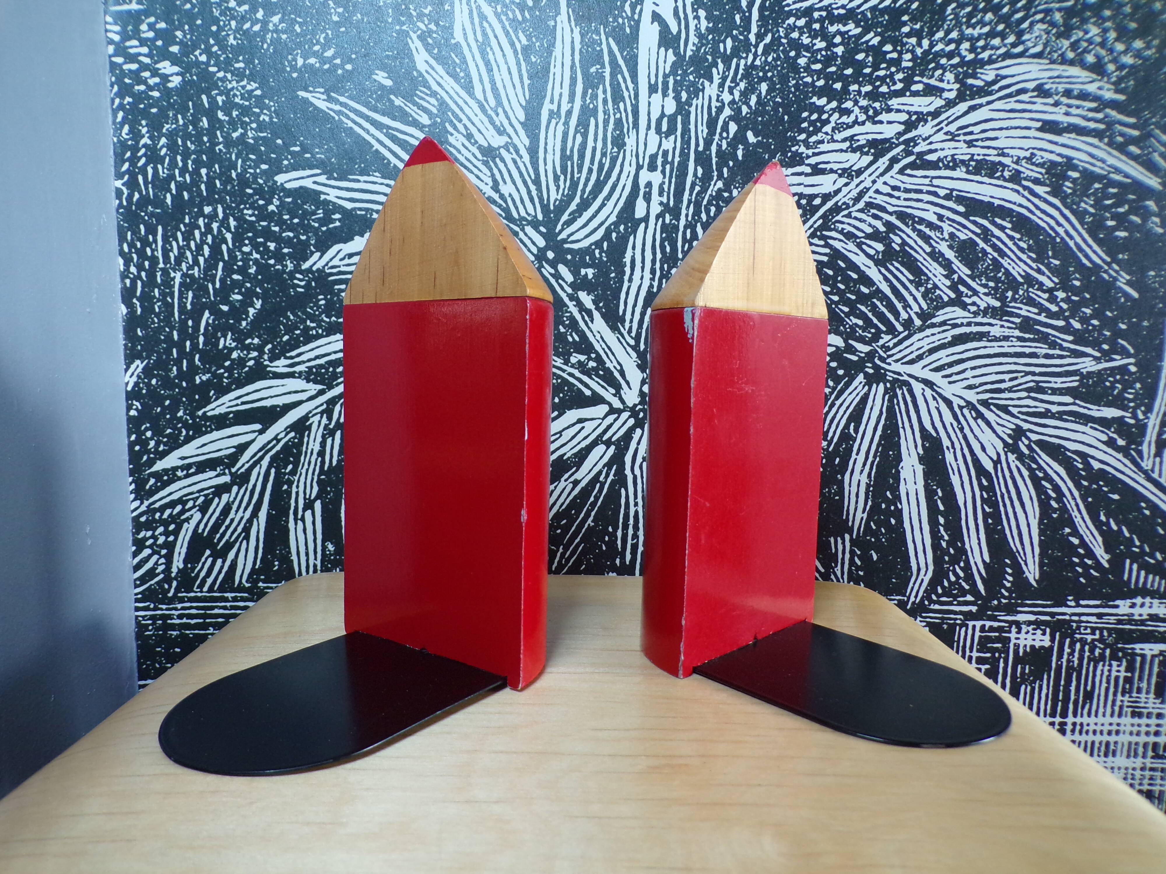 Pair of Maco pencil-shaped bookends