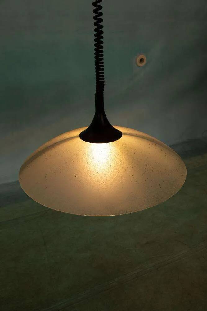 1980s Memphis glass suspension, vintage pull switch lamp.