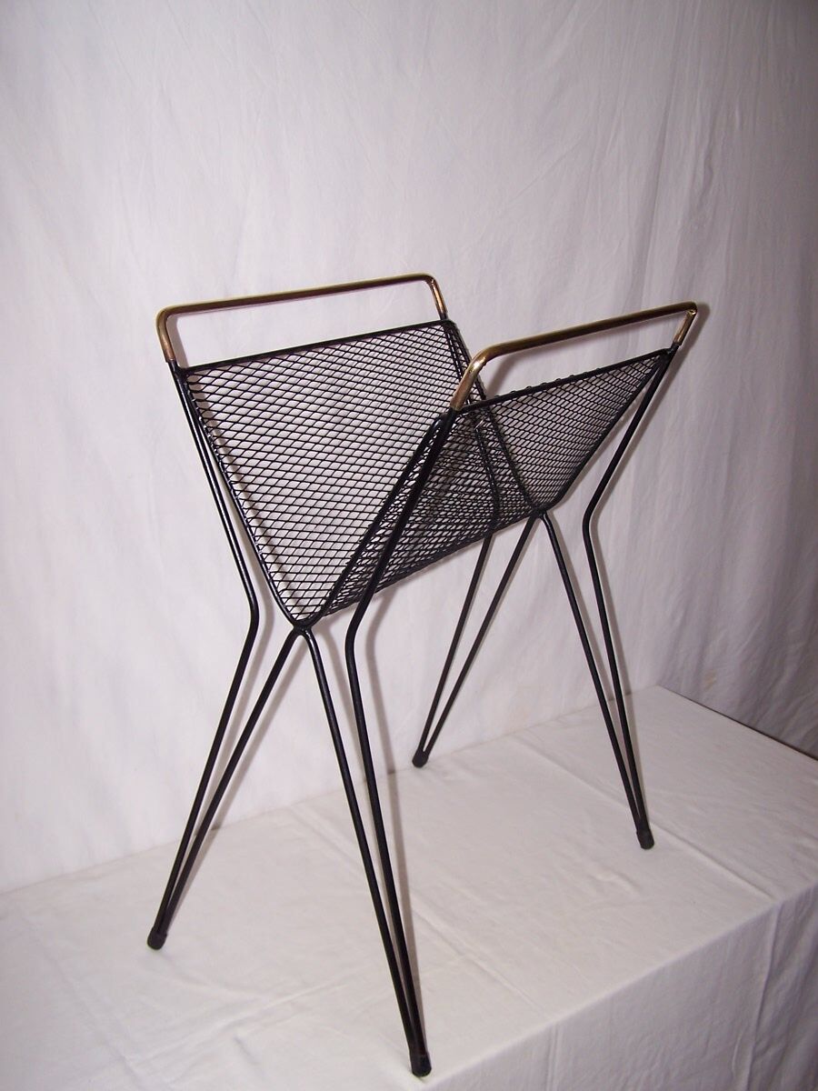 Magazine rack stretched plate - 50 years