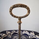 Tiered dish servant St Jean de Bretagne