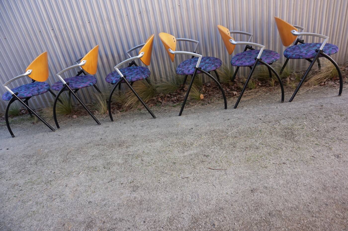 Set of 6 Vepa Alpine stackable armchairs/ conference chairs, Memphis Style