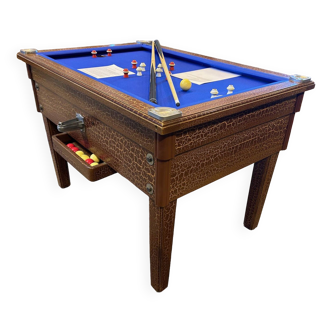 “Cap” or “Golf” billiards from the 1940s