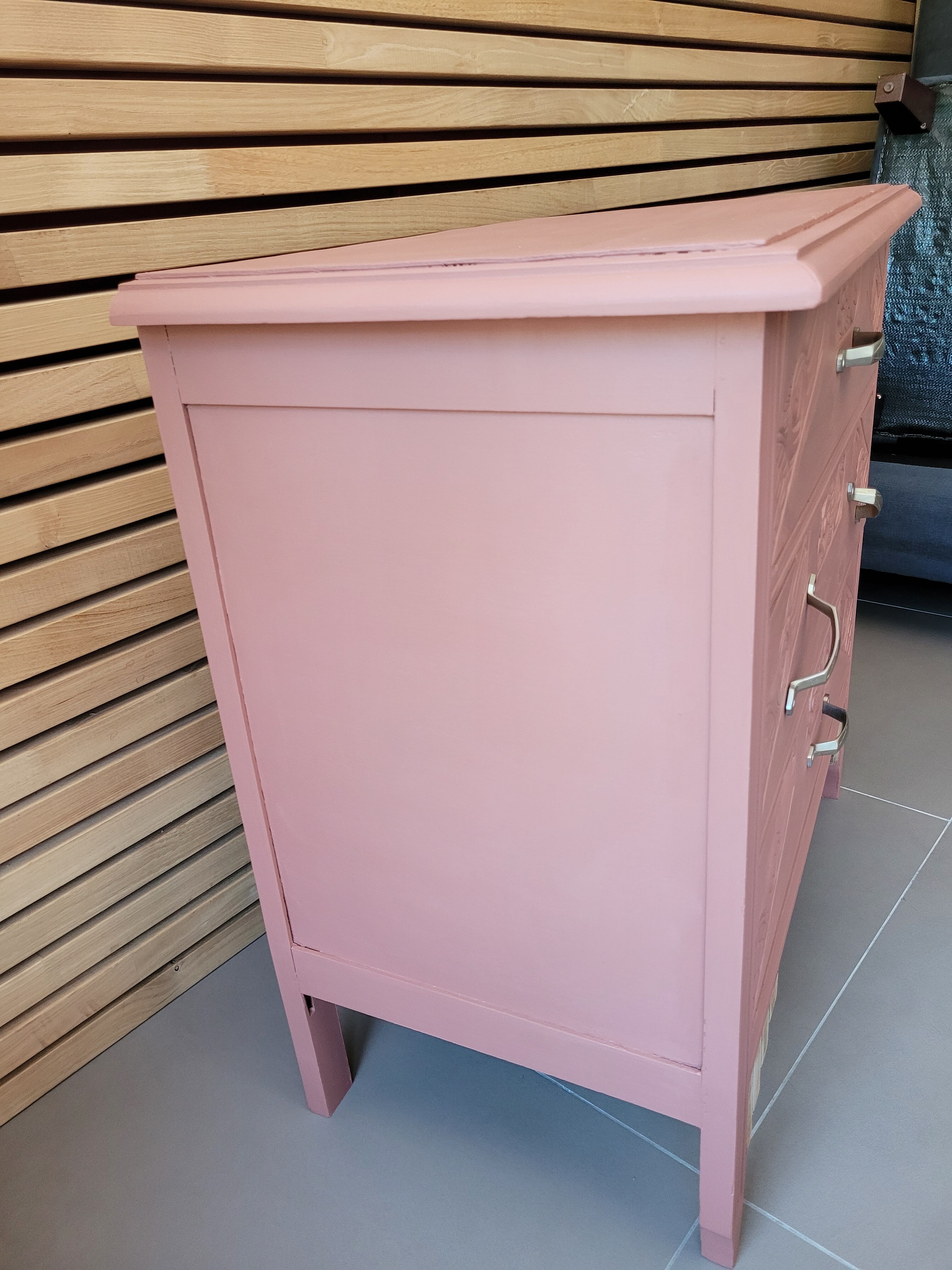 Vintage art deco dresser