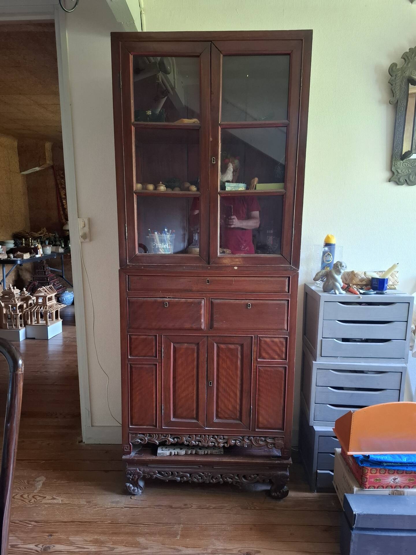 Chinese display cabinet
