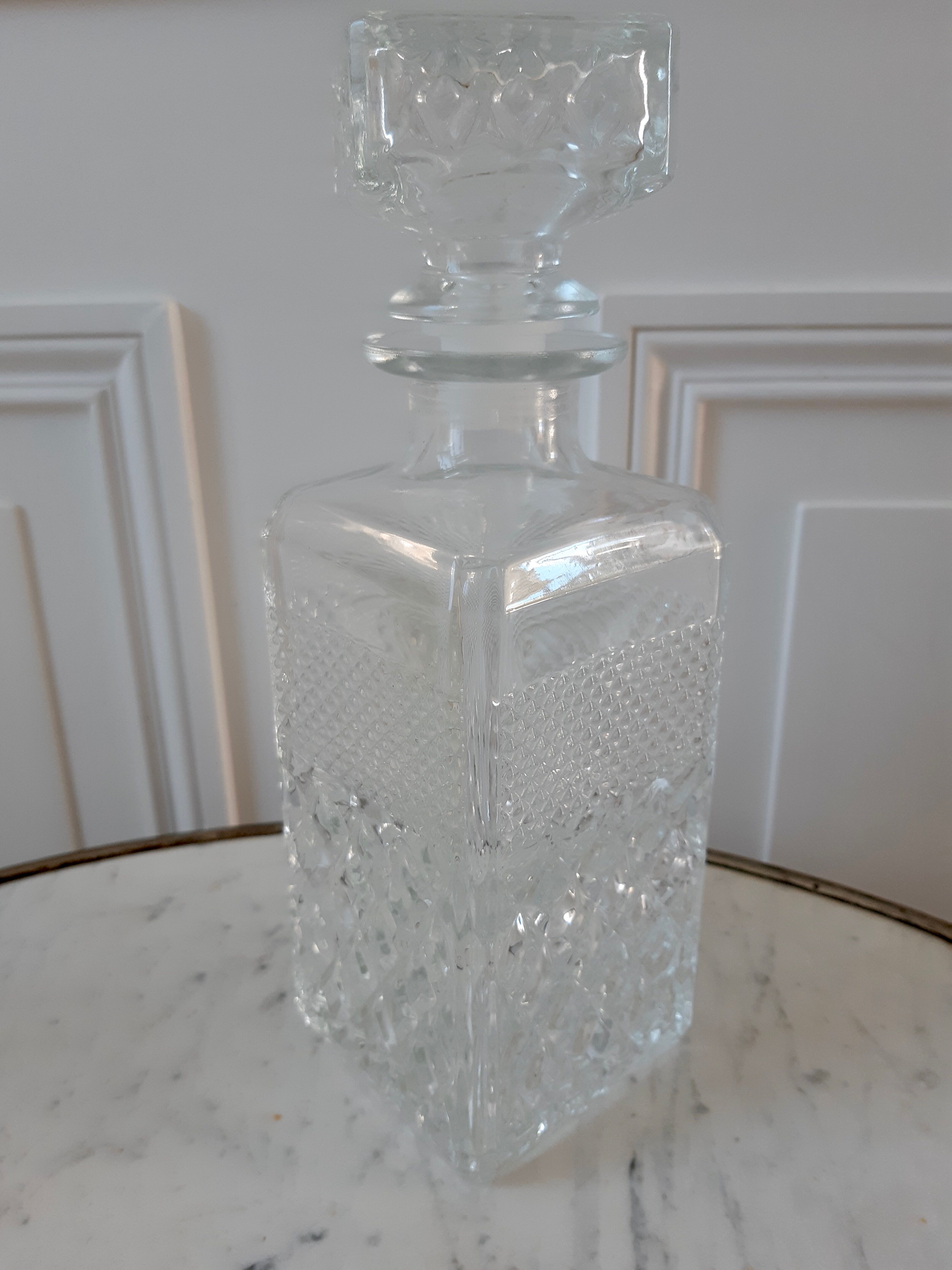 Batch of decanter and 6 whiskey glasses 70s