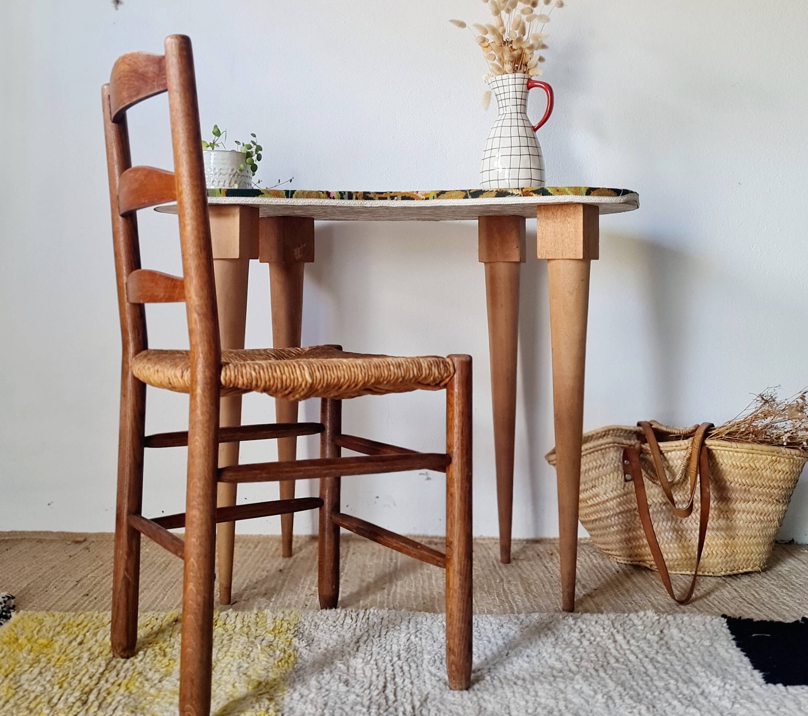 Tapered leg console table - bean-shaped canvas top