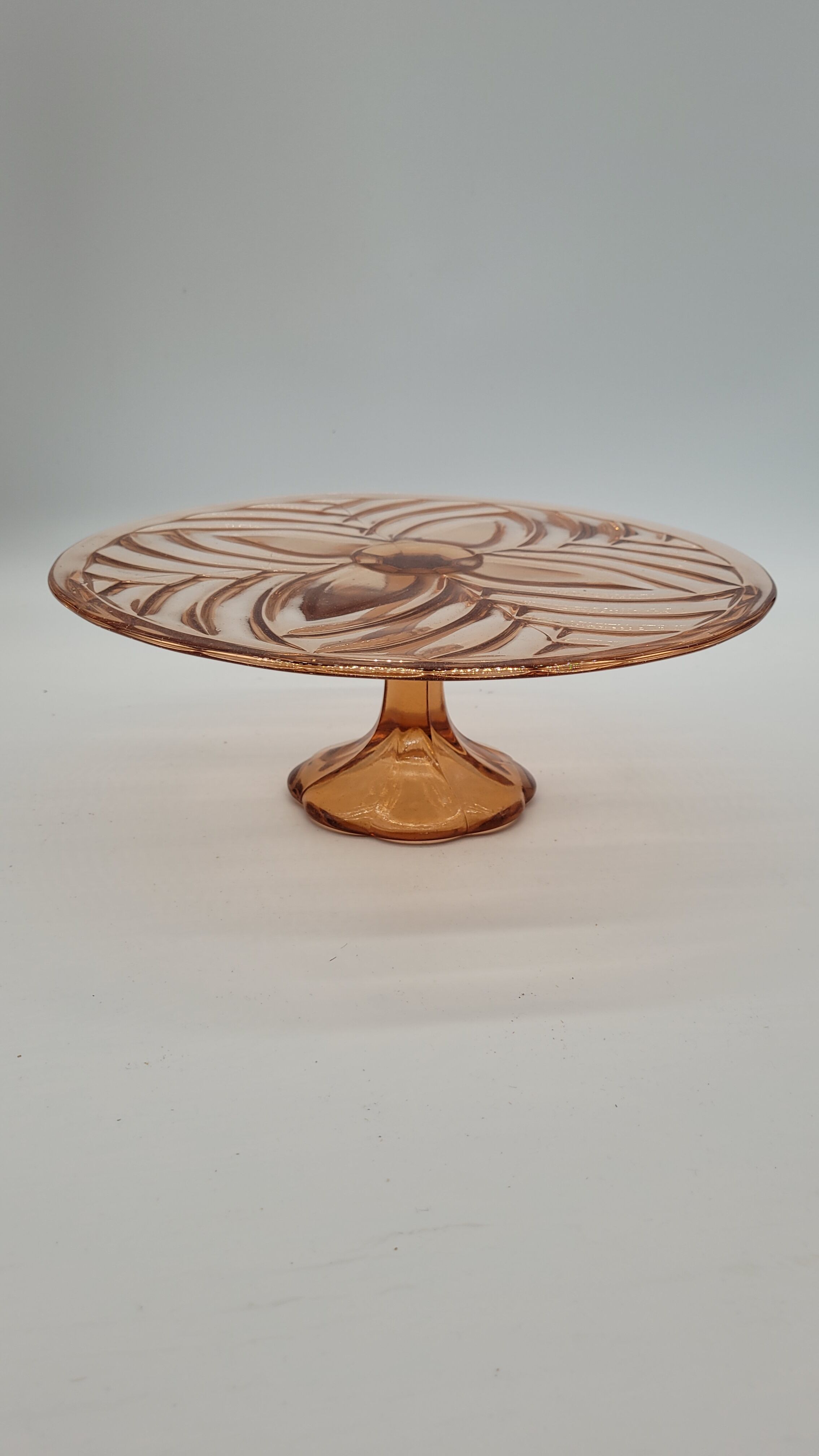 Plat à tarte ou gâteau sur pied verre moulé rose fleurs