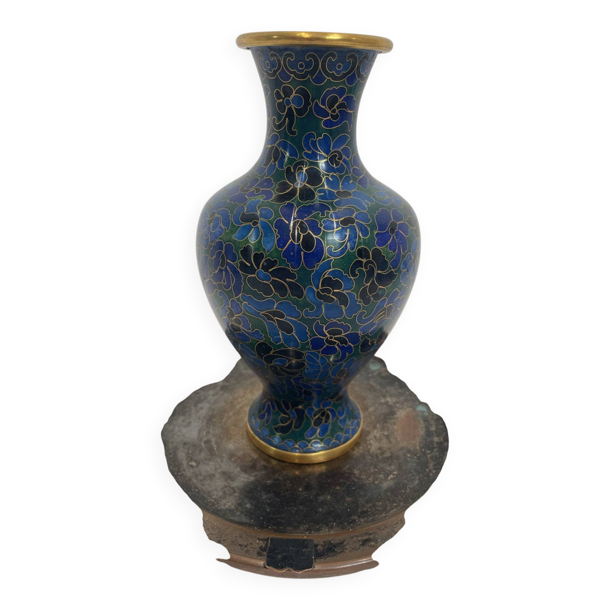 Chinese cloisonné vase