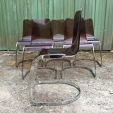 Chairs in plexiglas with chrome metal base