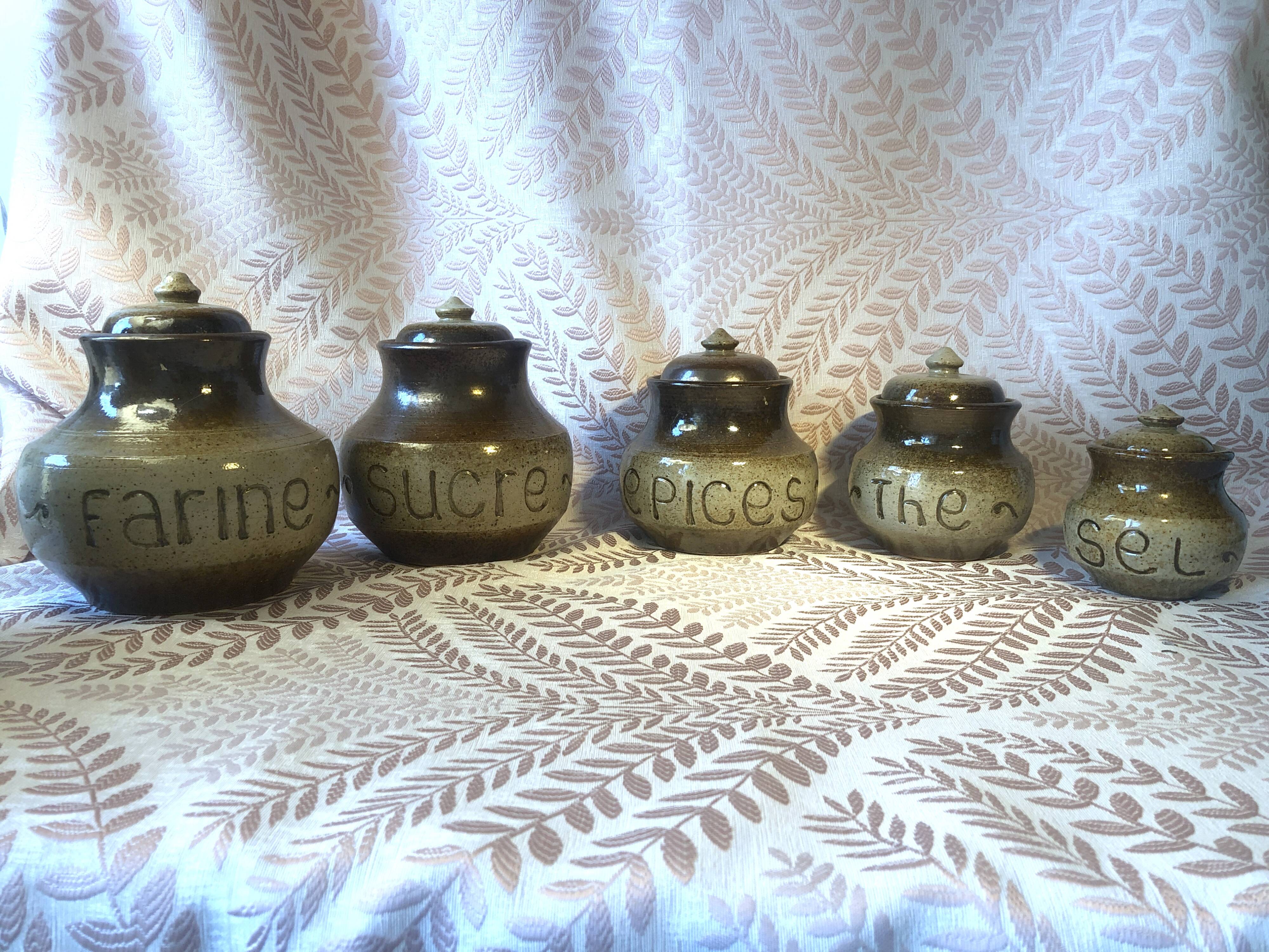 Pots à épices en grès véritable