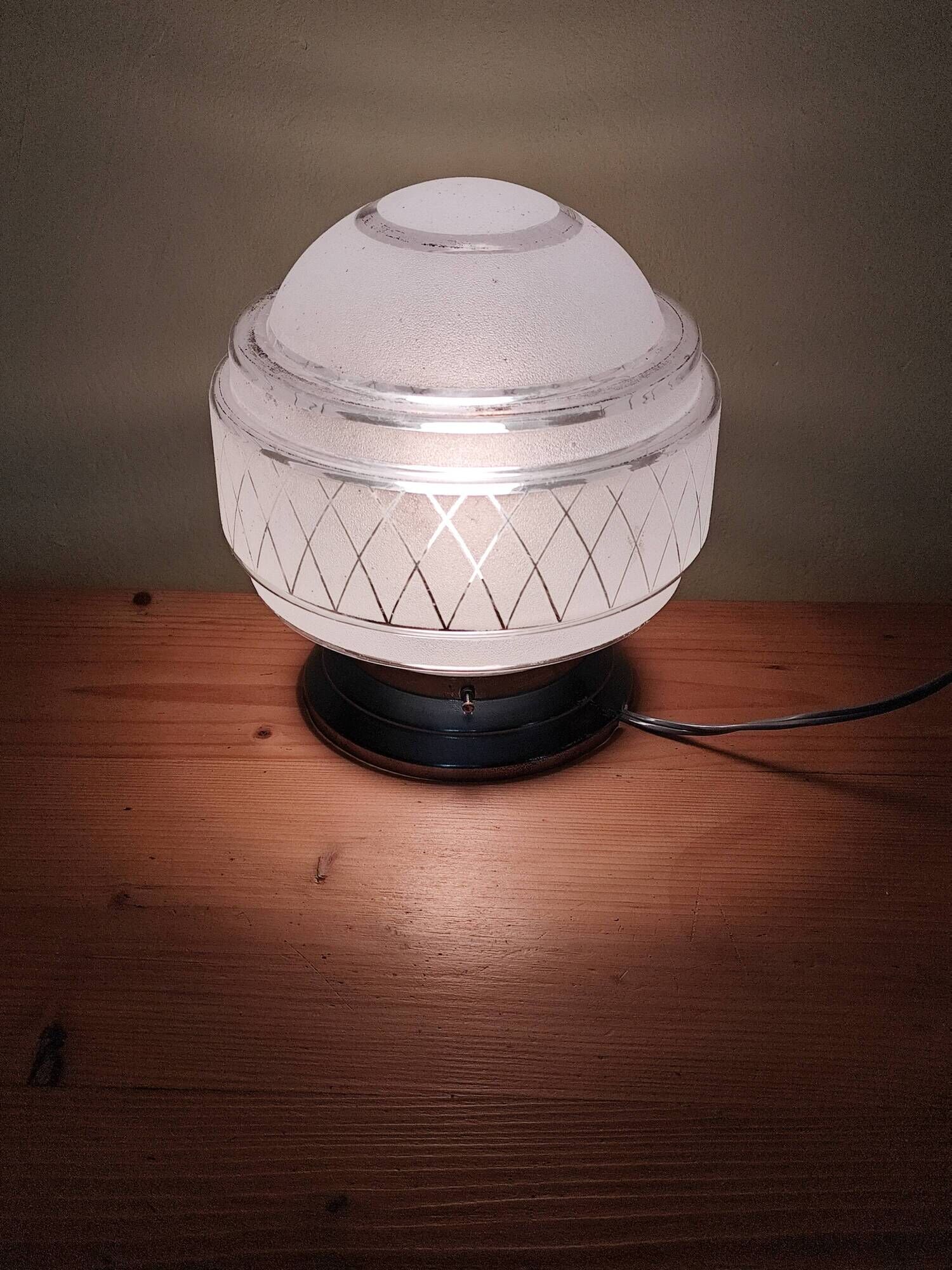 plafonnier des années 40,  globe verre granité opaque -  lampe de table