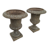 Pair of Médicis vases in cast iron from the 19th century of Bourgeois House