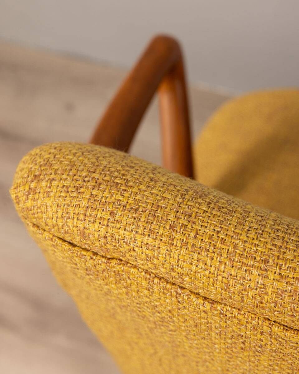 60s vintage armchair in yellow fabric Italian design